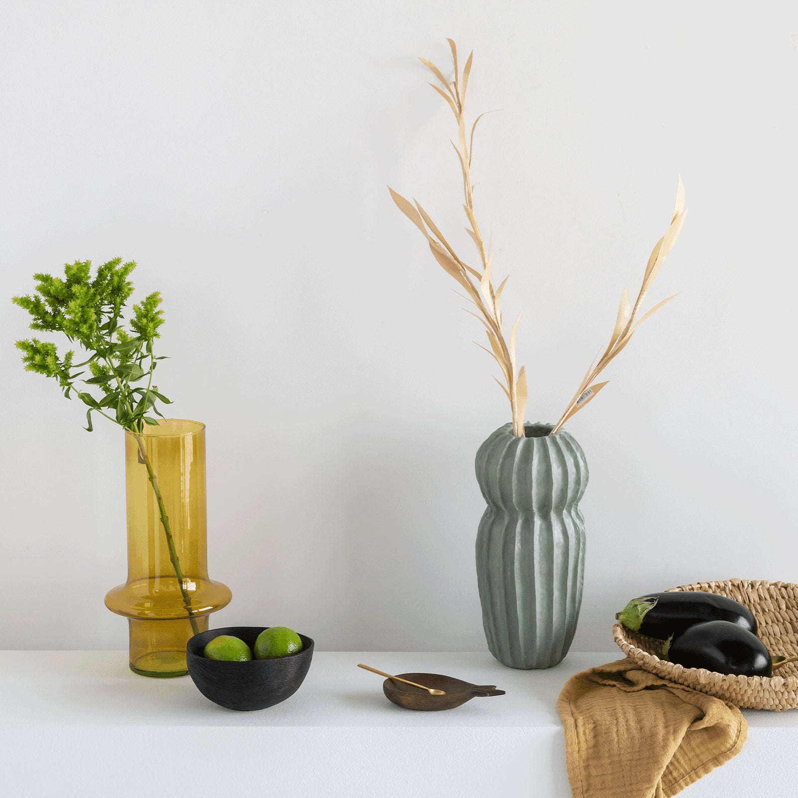 Set van 4 mangohouten kommen met ananas