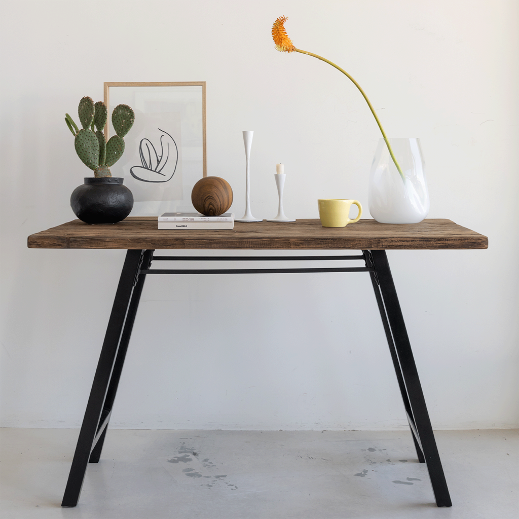 Wandtafel van gerecycled hout en acaciahout