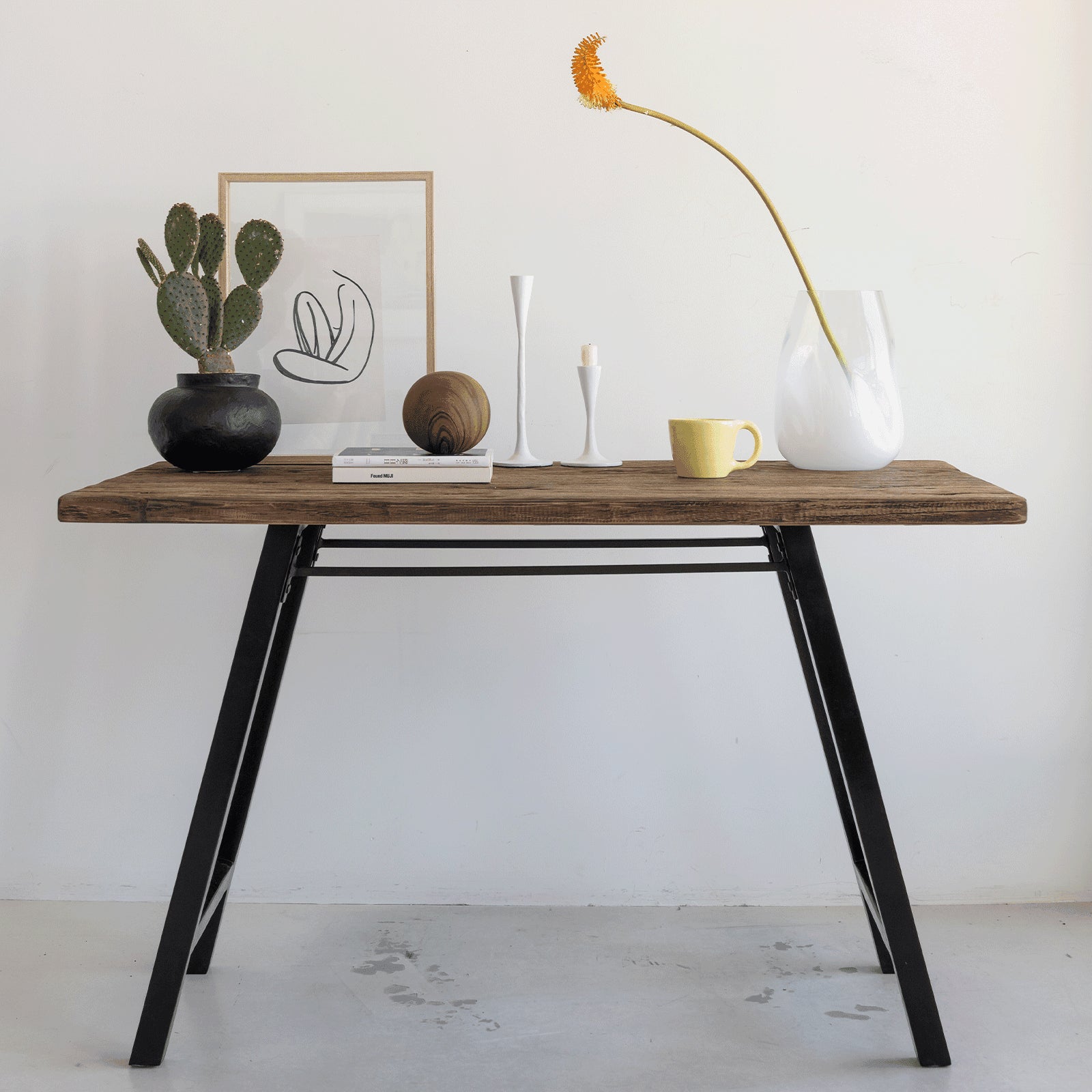 Wandtafel van gerecycled hout en acaciahout