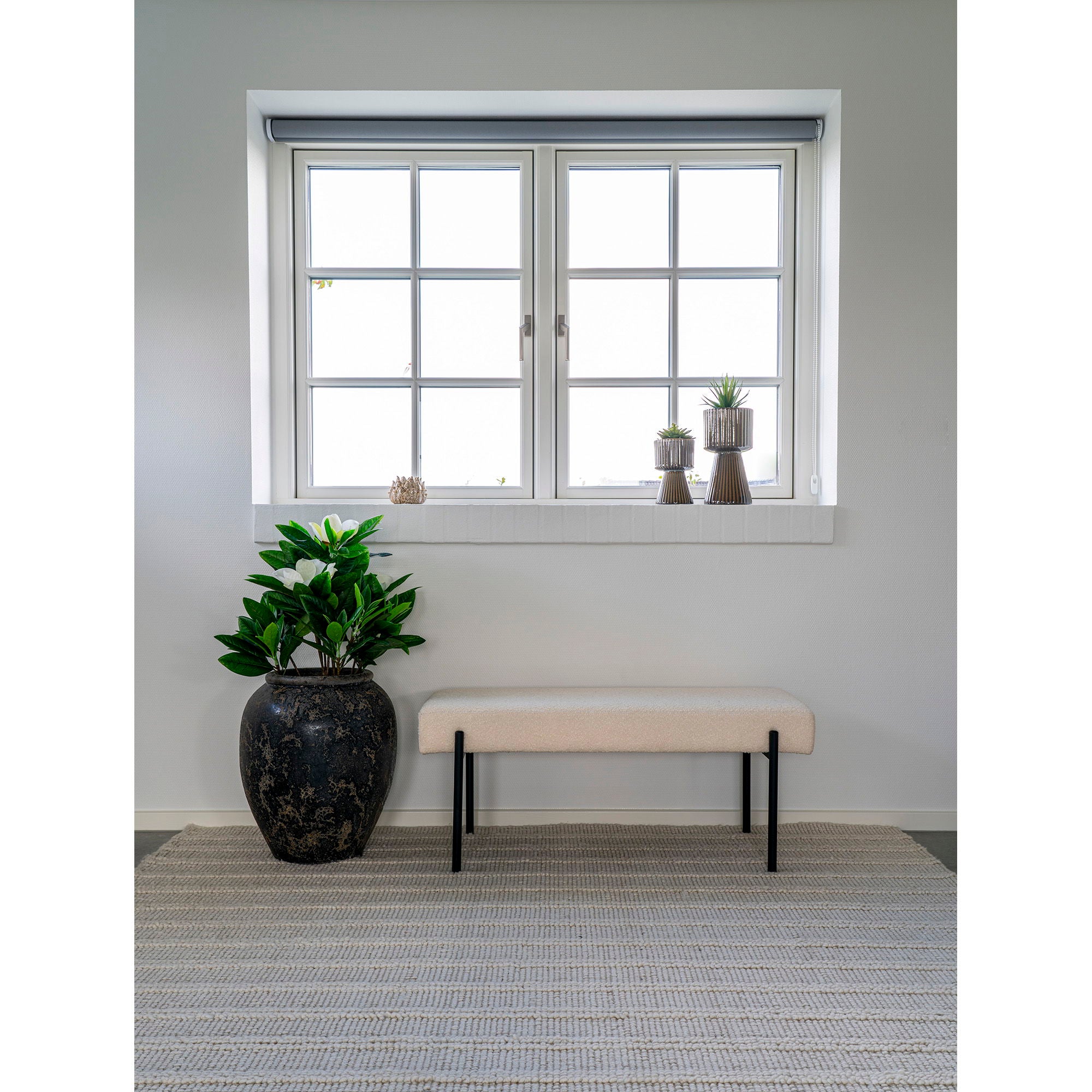 Swindon Bench - Bank, bouclé, wit, zwarte poten 100x36x42,5 cm, HN1232